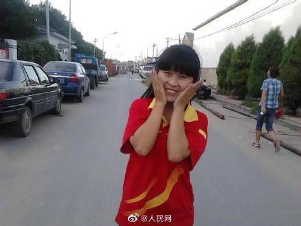 1677662013824773.jpg 励志!90后女孩从辍学打工到香港读博_自考_成人_新闻_8f1cc9f1.jpg